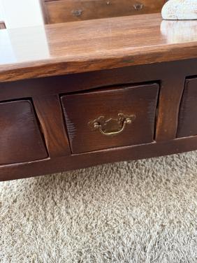 Stevige, perfecte st Teak/Eiken Salontafel.