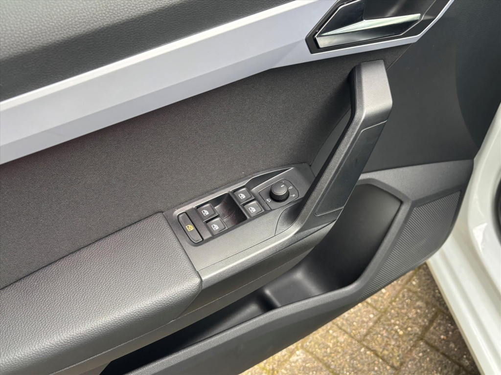 Seat Ibiza 1.0 tsi 110pk fr business intense plus dsg|led|18"|carplay|rijkl