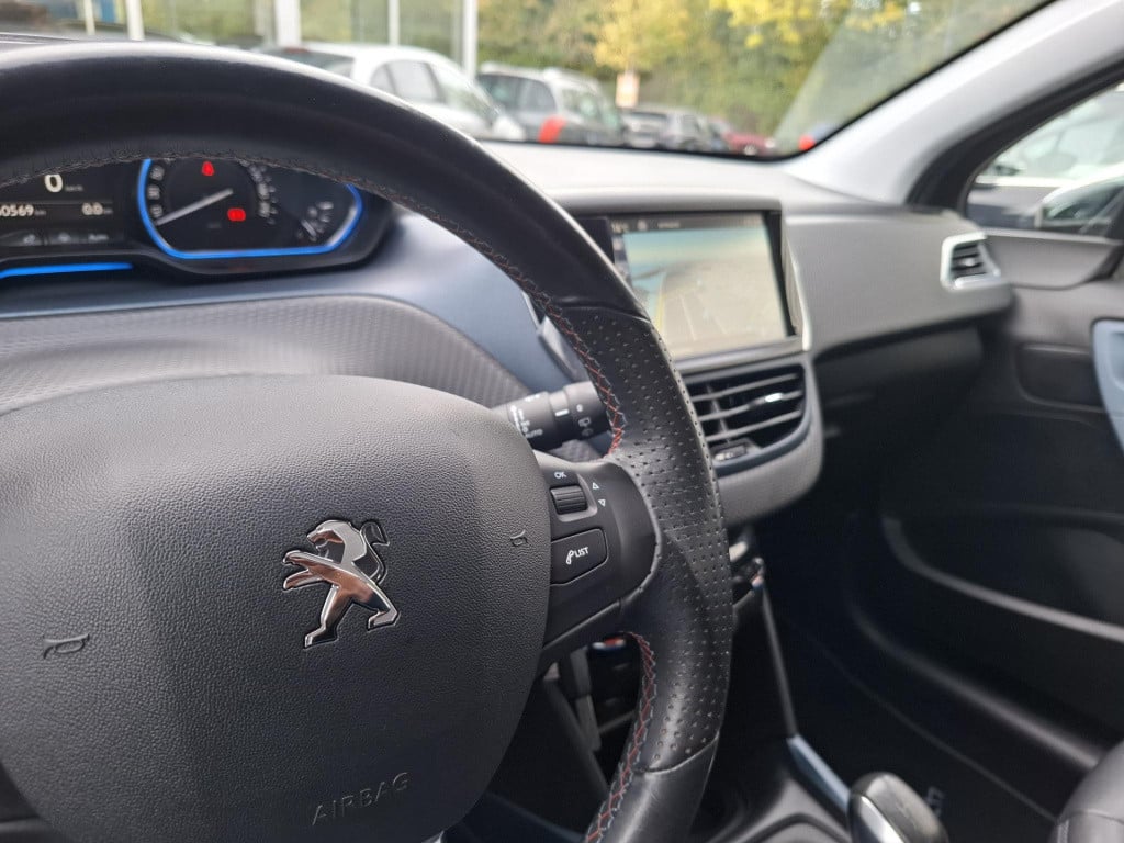 Peugeot 2008 suv 1.2 crossway nav/clima/trekhaak