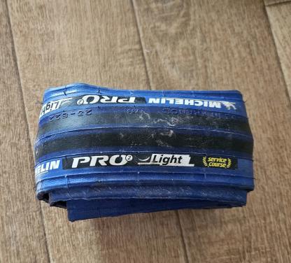 Racefiets buiten band