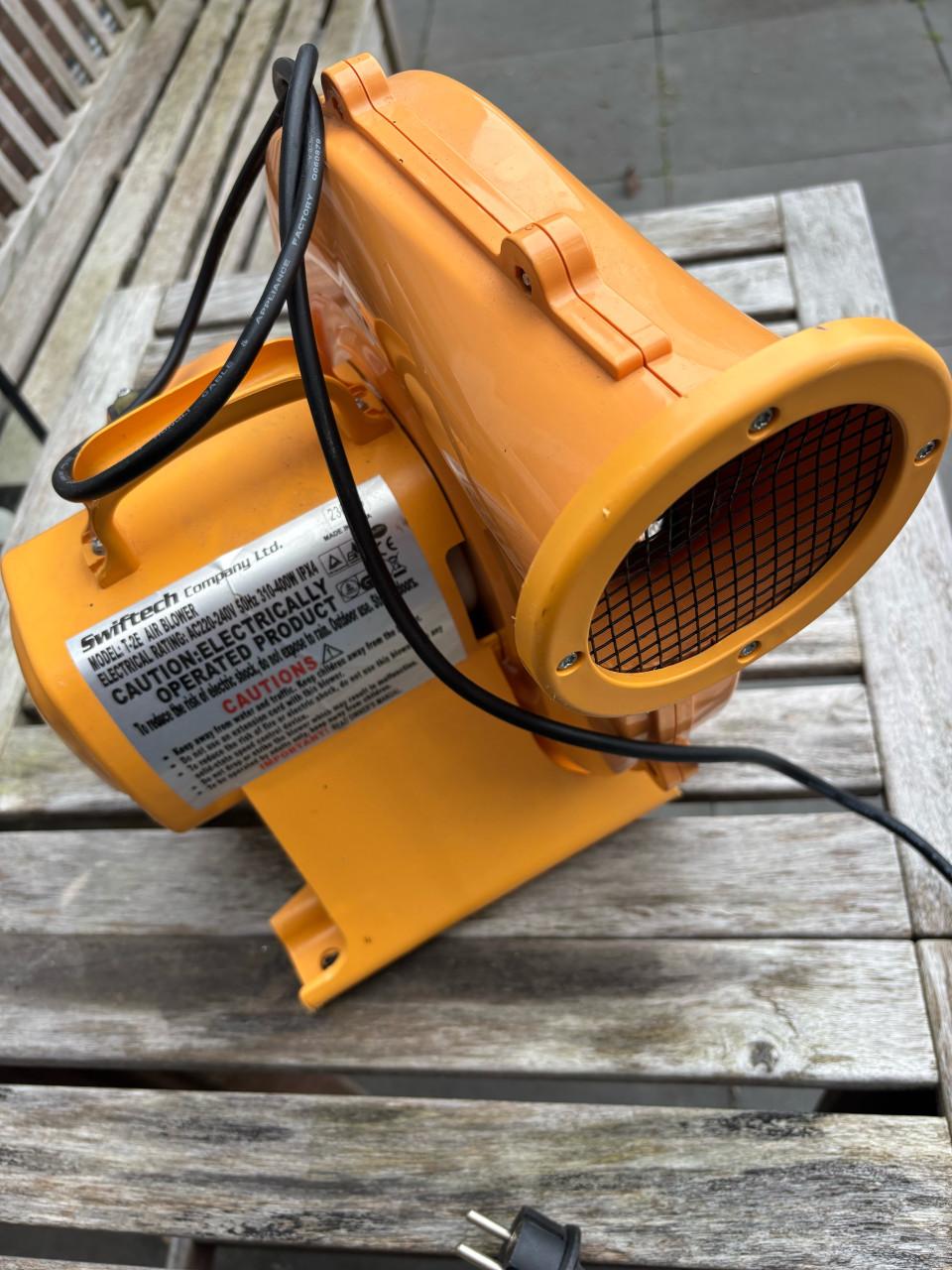 Klein springkussen 2 kinderen