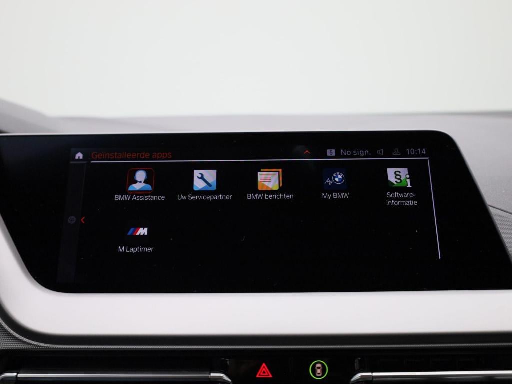 BMW 1 Serie 116i business edition | digitaal dashboard | keyless | stoelver