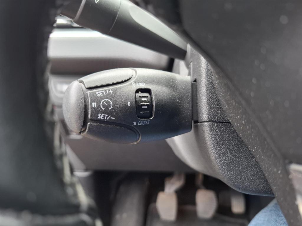 Peugeot 2008 suv 130 allure pano/cam/lmv/trekhaak