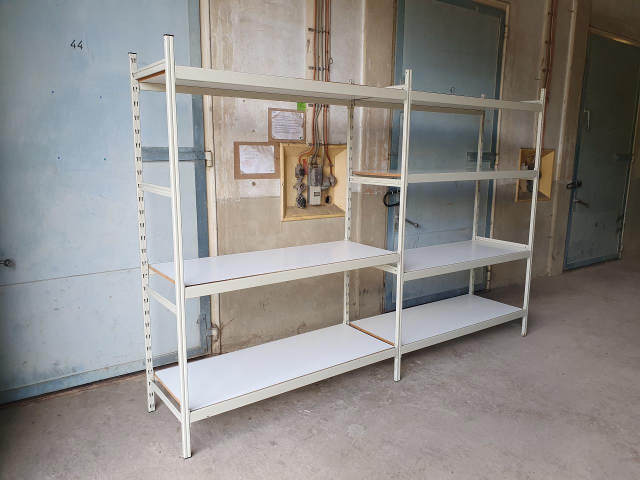 Opbergrek/kast, magazijn of legbordstelling 310cm voor schuur&garage.