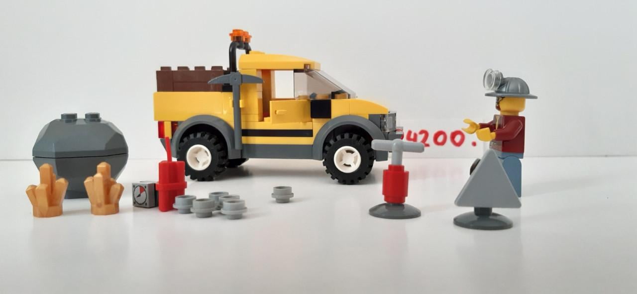 Lego City 4200: mijnbouw truck met mijnwerker