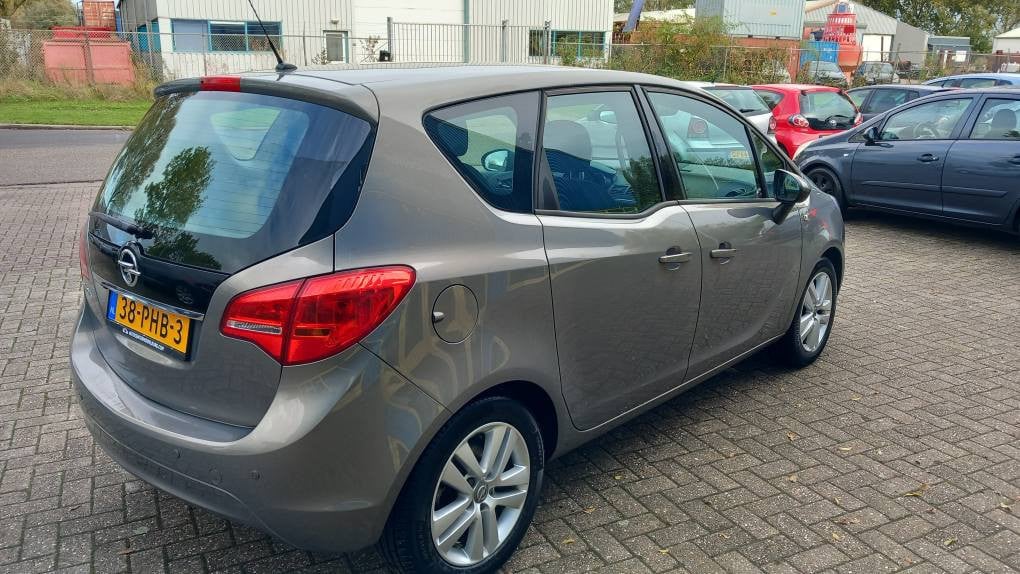 Opel Meriva 1.4 Edition 5drs bj:2011 87.000km nap i.z.g.st apk 2026