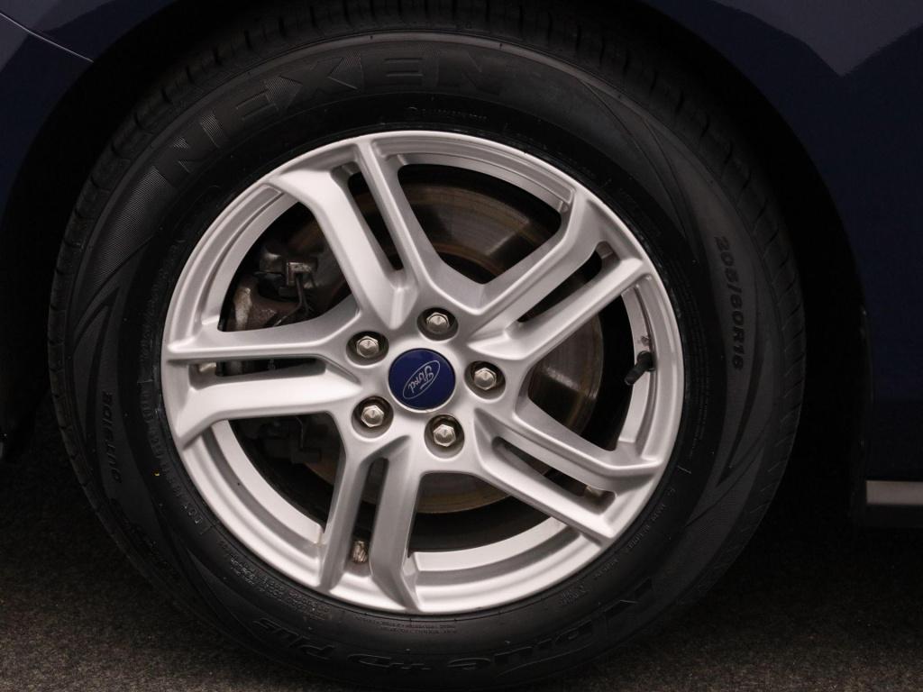Ford Focus wagon 1.0 ecoboost trend edition business | climate control | cr