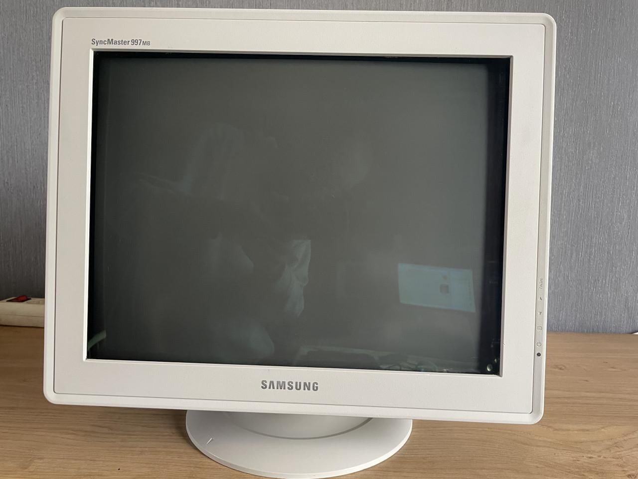 CRT Monitor