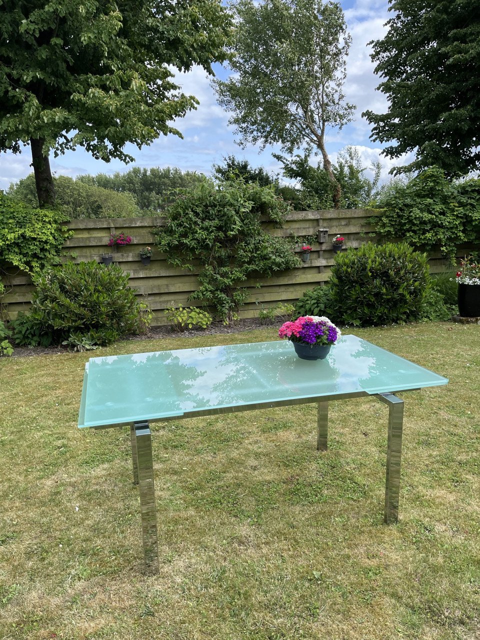 Te koop glazen eetkamertafel