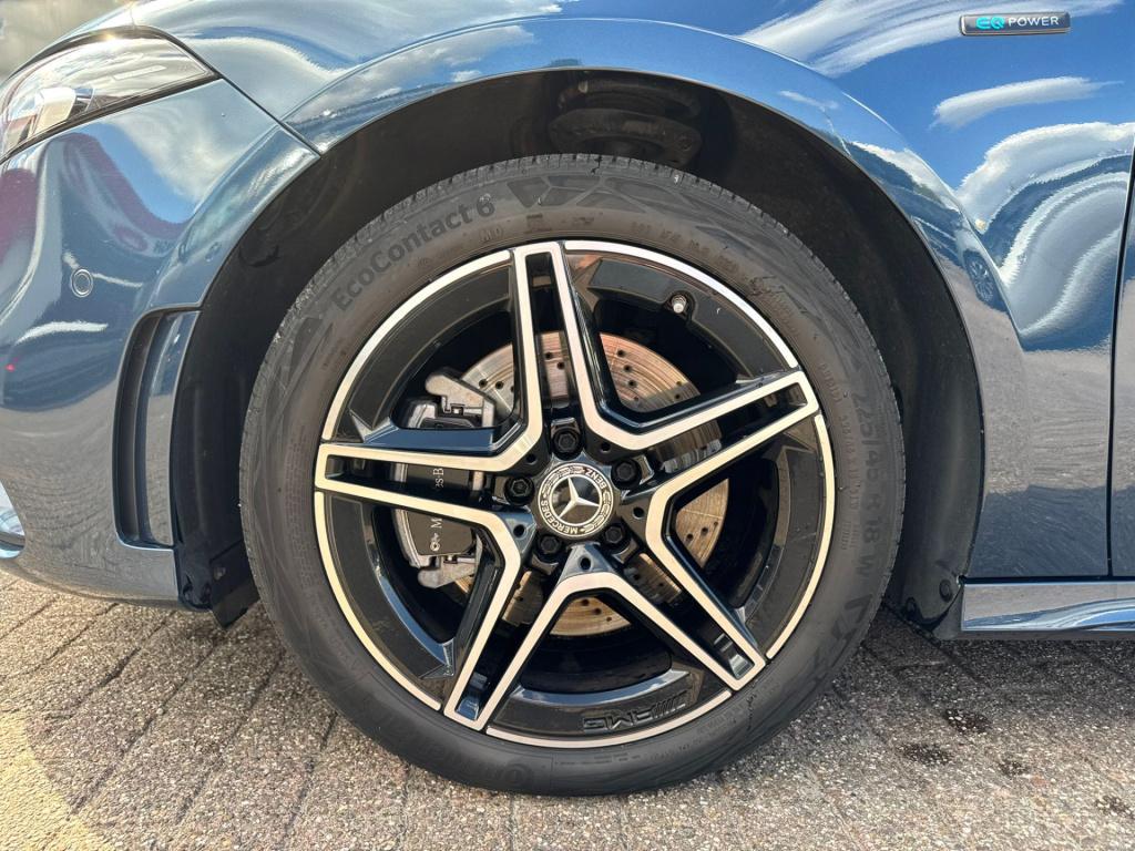 Mercedes-Benz A-Klasse 250 e business solution amg limited