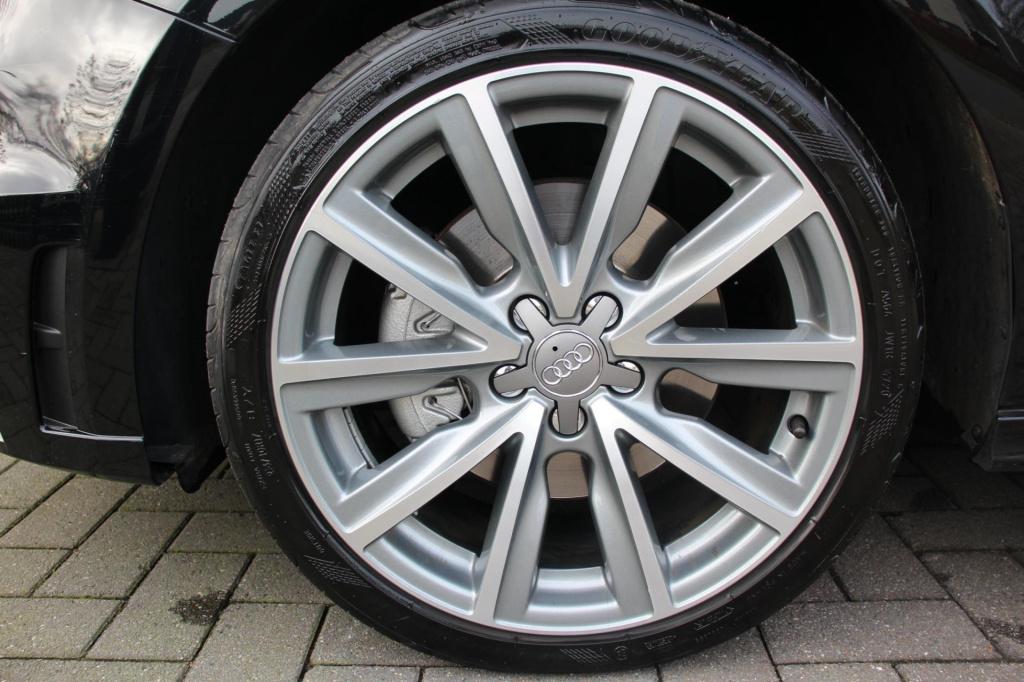 Audi A1 Sportback 1.4 tfsi s-line - stoelverwarming - parkeersensoren - 17 