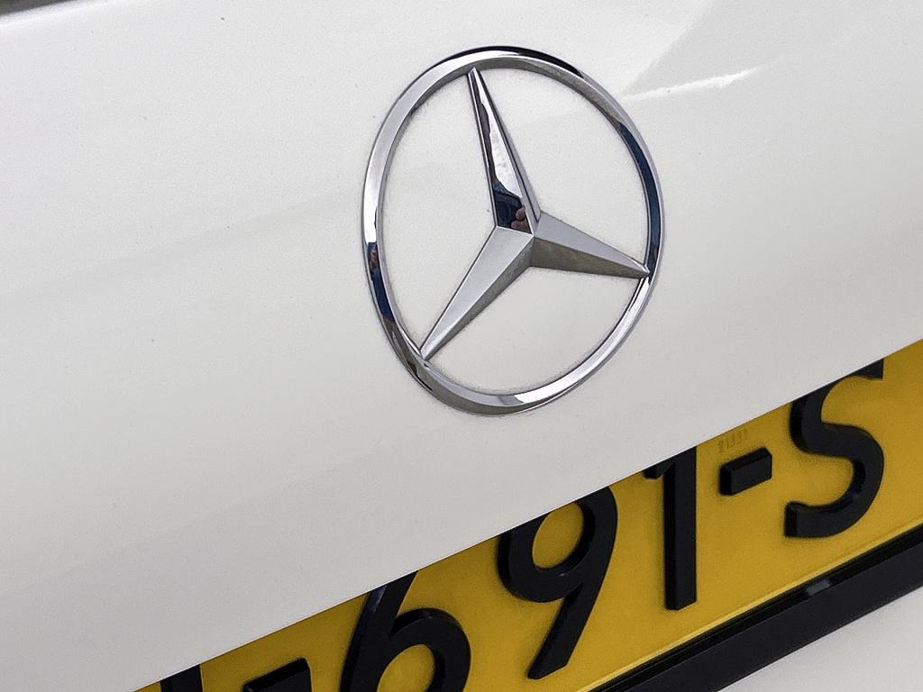 Mercedes-Benz B-Klasse 180 business solution amg | stoelverwarming | amg li