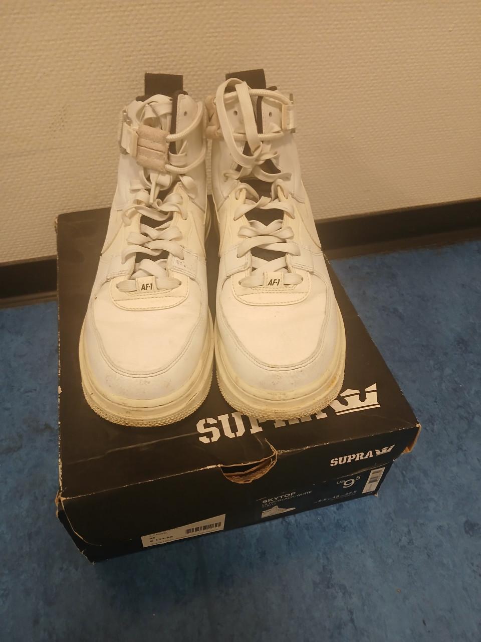 Nike Air Force 1 High – wit – €15