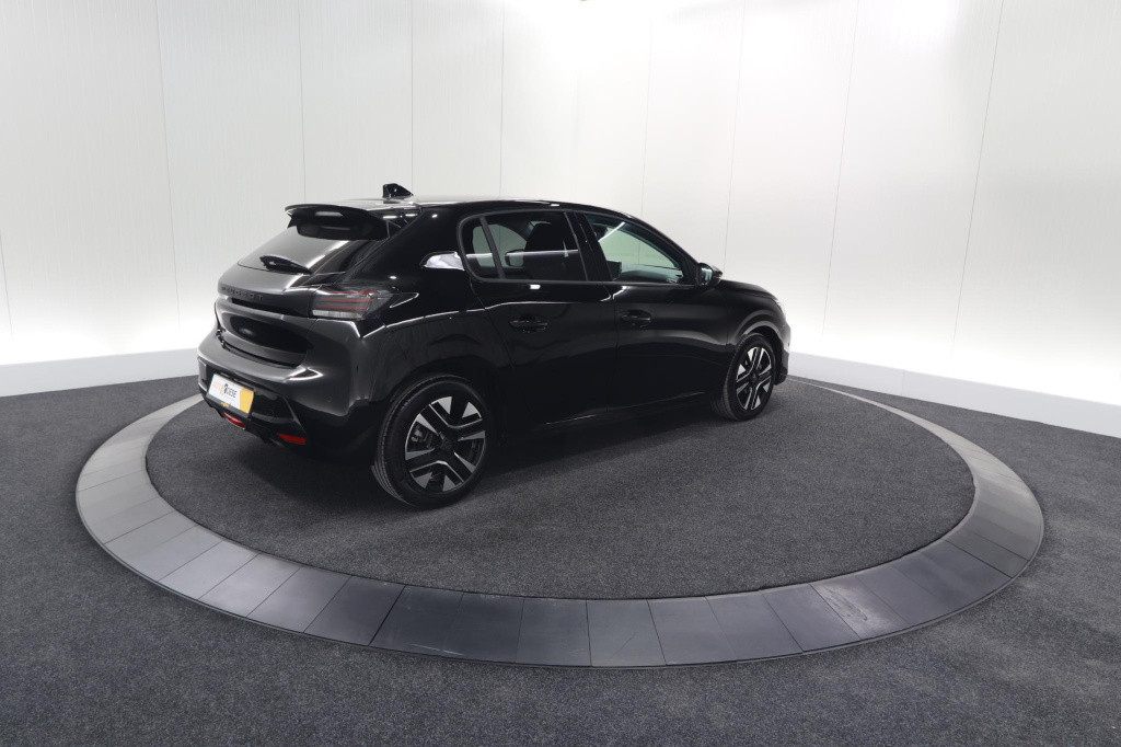 Peugeot 208 puretech 100 allure | 360 camera | dodehoekdetectie | stoelverw
