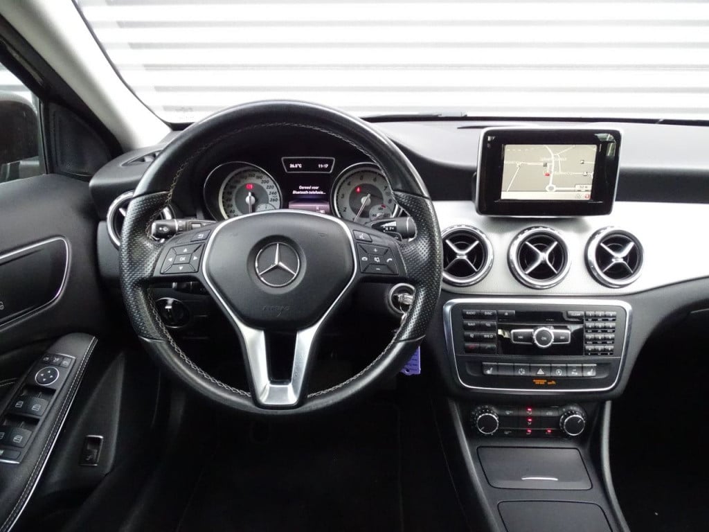 Mercedes-Benz Gla-klasse 200 prestige