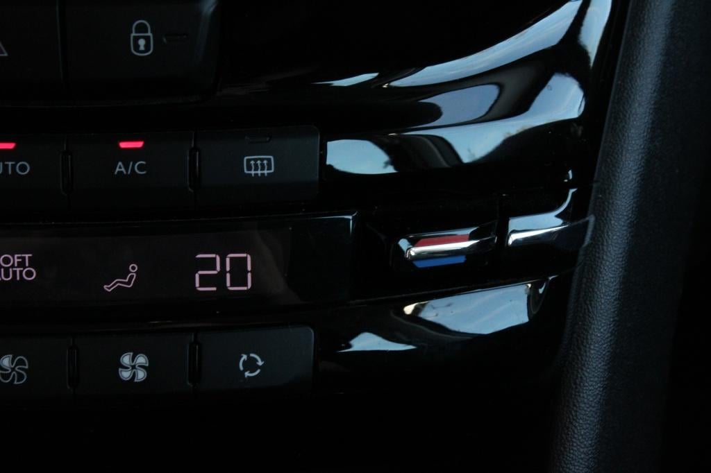 Peugeot 208 1.2 vti access