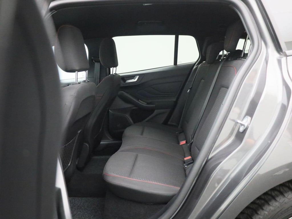 Ford Focus wagon st line | automaat | climate control | cruise control | wi