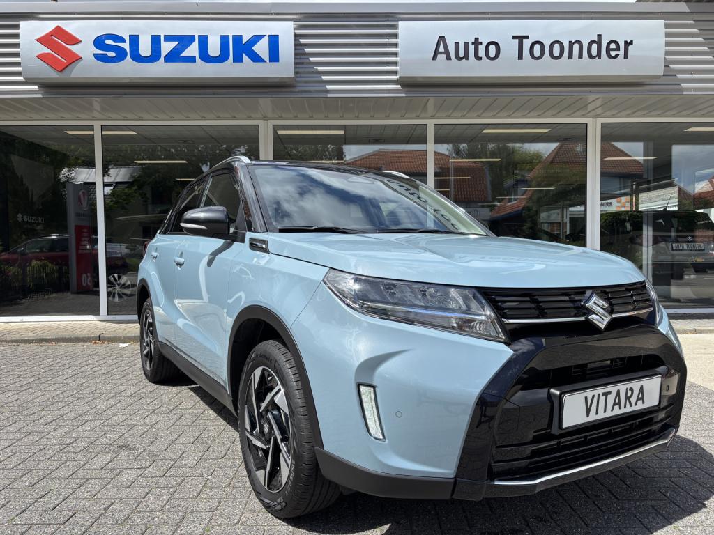 Suzuki Vitara 1.4 boosterjet style smart hybrid