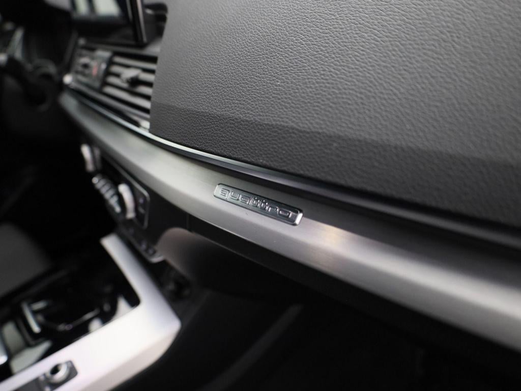 Audi Q5 50 tfsi e s edition | s-line | vlak stuur | automaat | lmv | half l