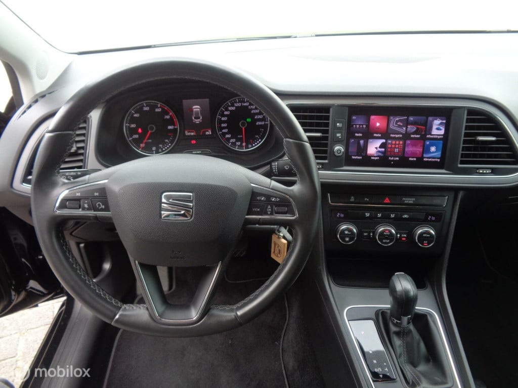 Seat Leon Sportstourer st 1.0 ecotsi style business/airco/led/pdc/automaat 