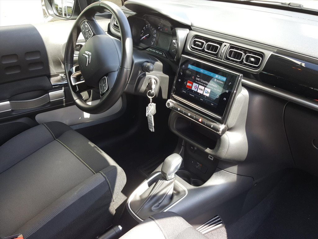 Citroen C3 shine 1.2 pt-110pk s&s (vol)automaat/eat6 | navi | bt | parkeerh