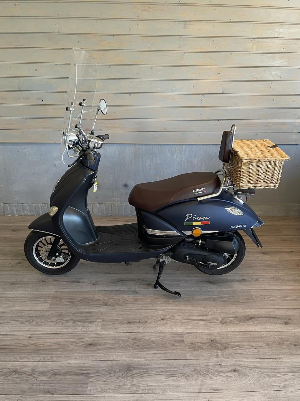 Scooterpromo Goes leuke Retro Scooter