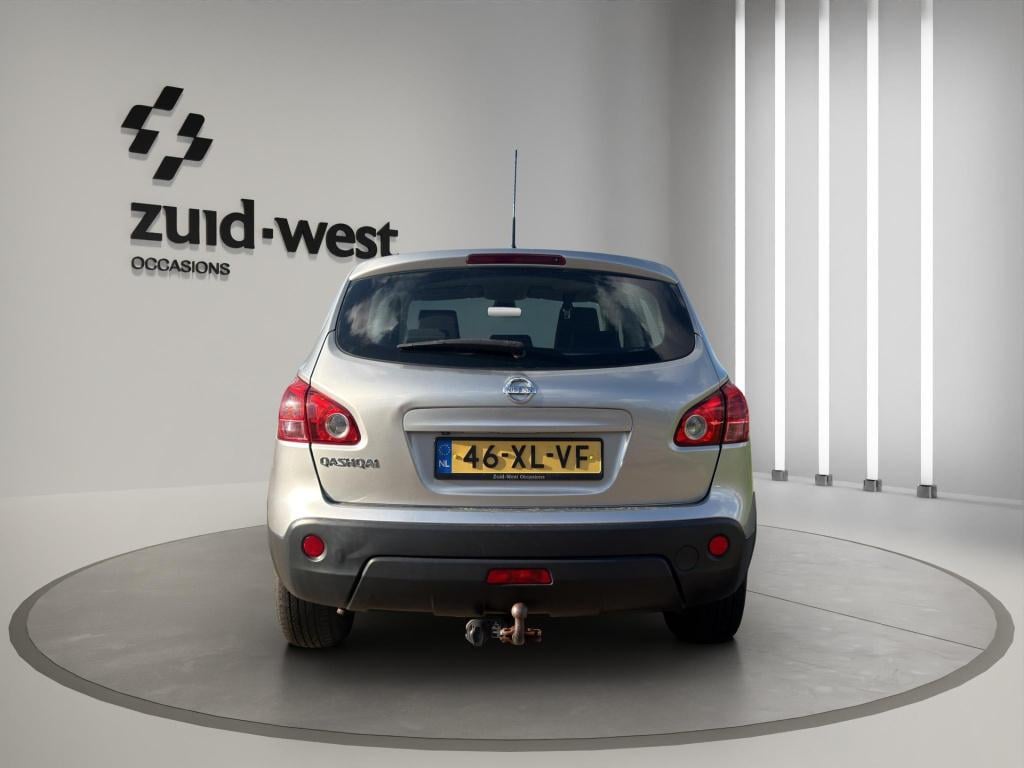 Nissan Qashqai 2.0 tekna premium 4wd 4x4 clima camera