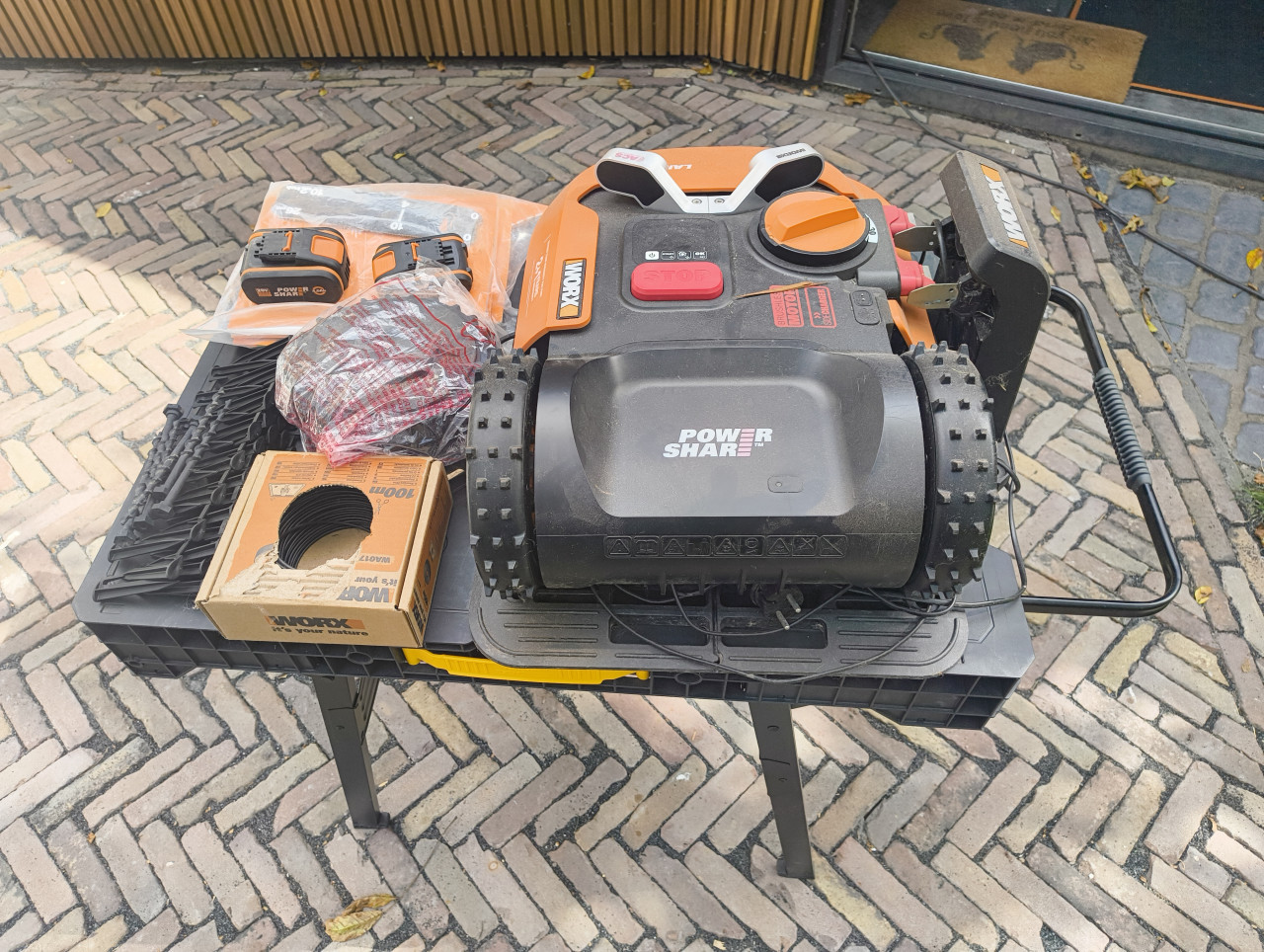 Workx Landroid M500 Robotmaaier + Extra Accu & Wielen