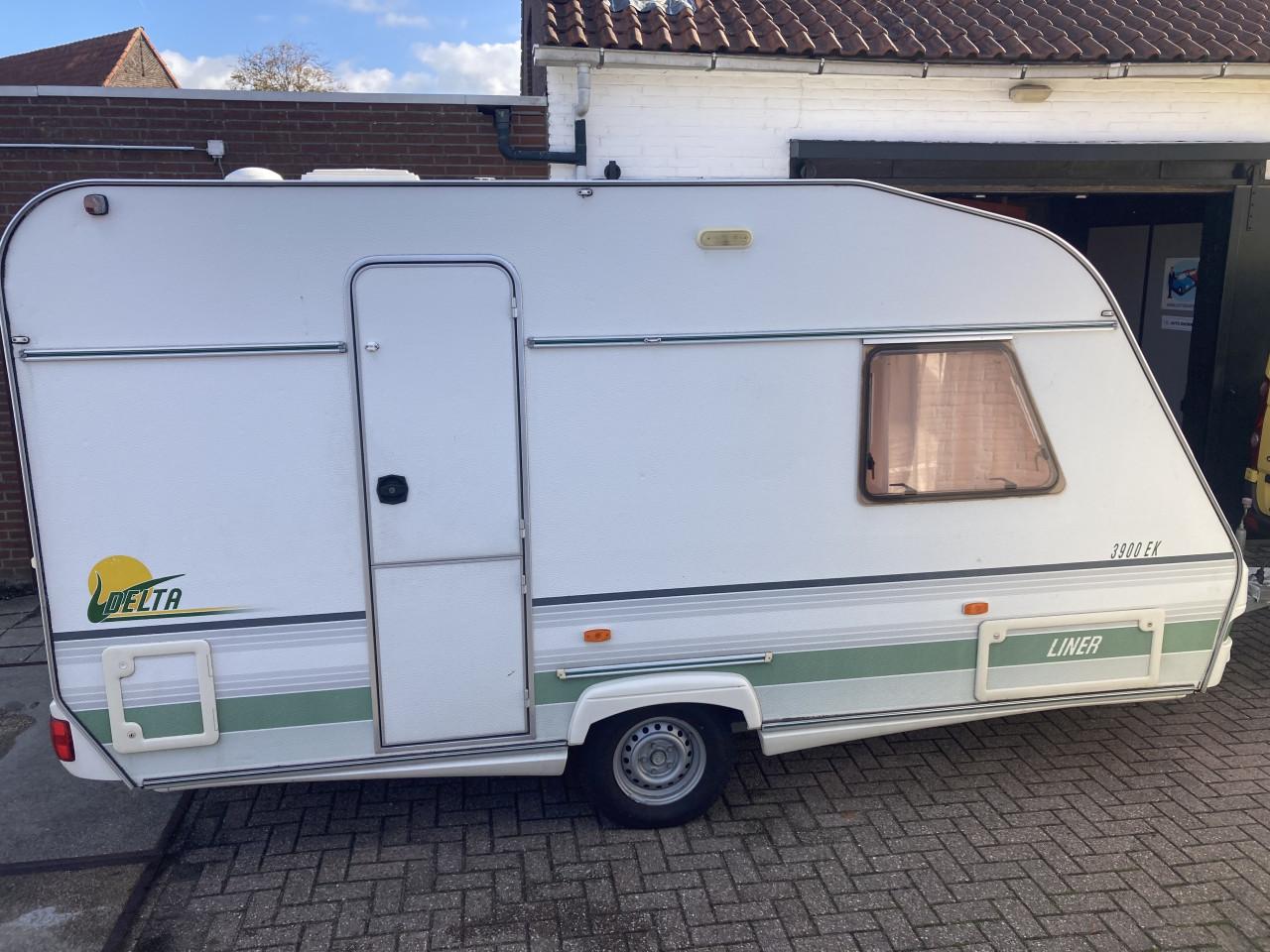 Nieuwstaat verkerende Delta uit 2001 - Truma kachel - Voortent