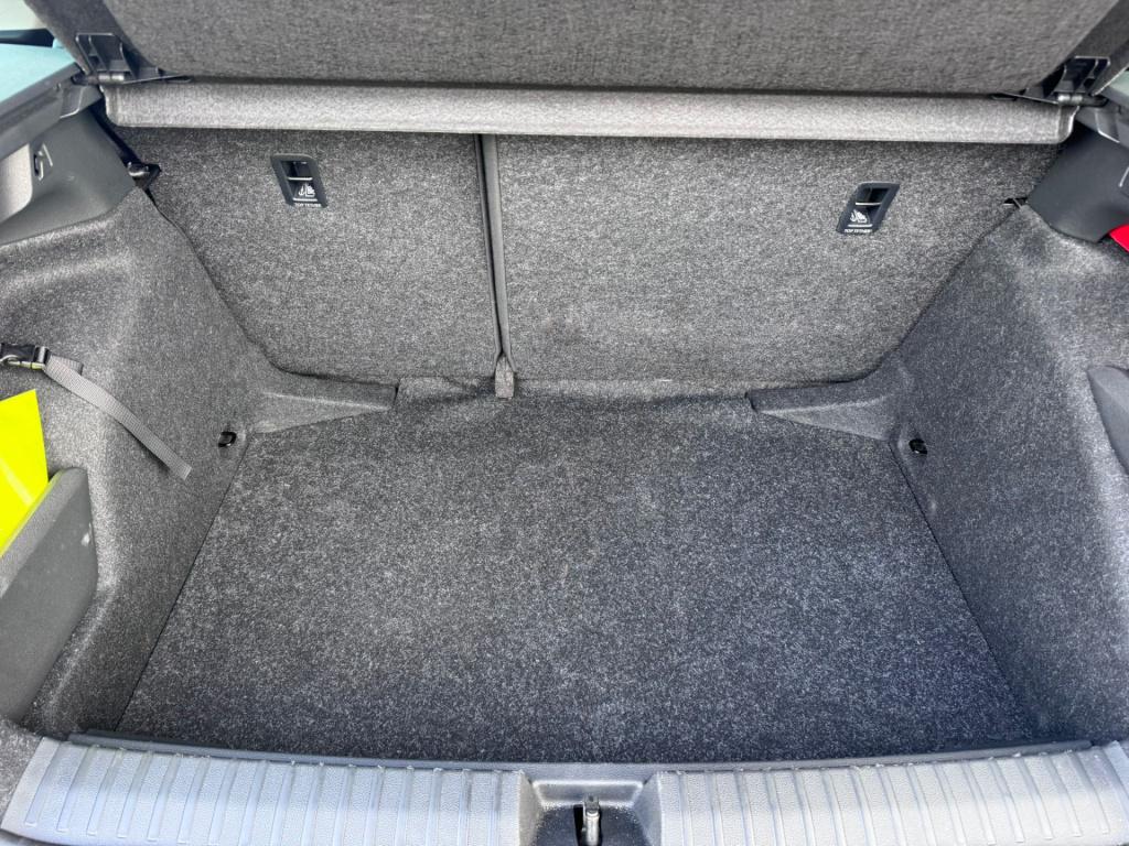 Skoda Kamiq 1.0 tsi business edition