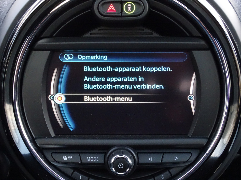 Mini Countryman mini 1.5 cooper pepper automaat | pano