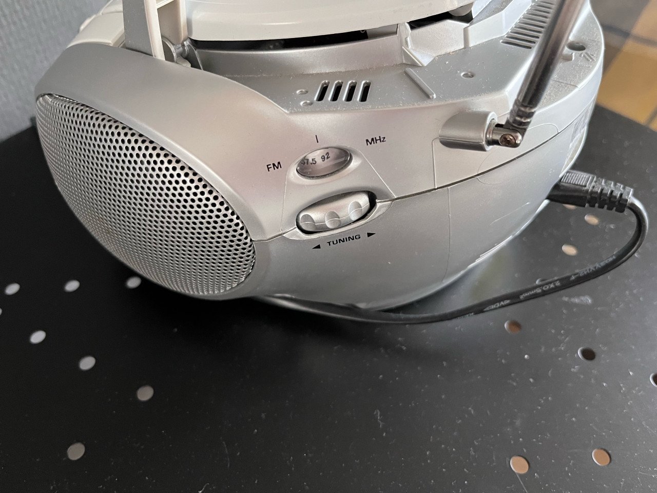 Portable radio cd/mp3/usb speler (kan ook op batterijen)