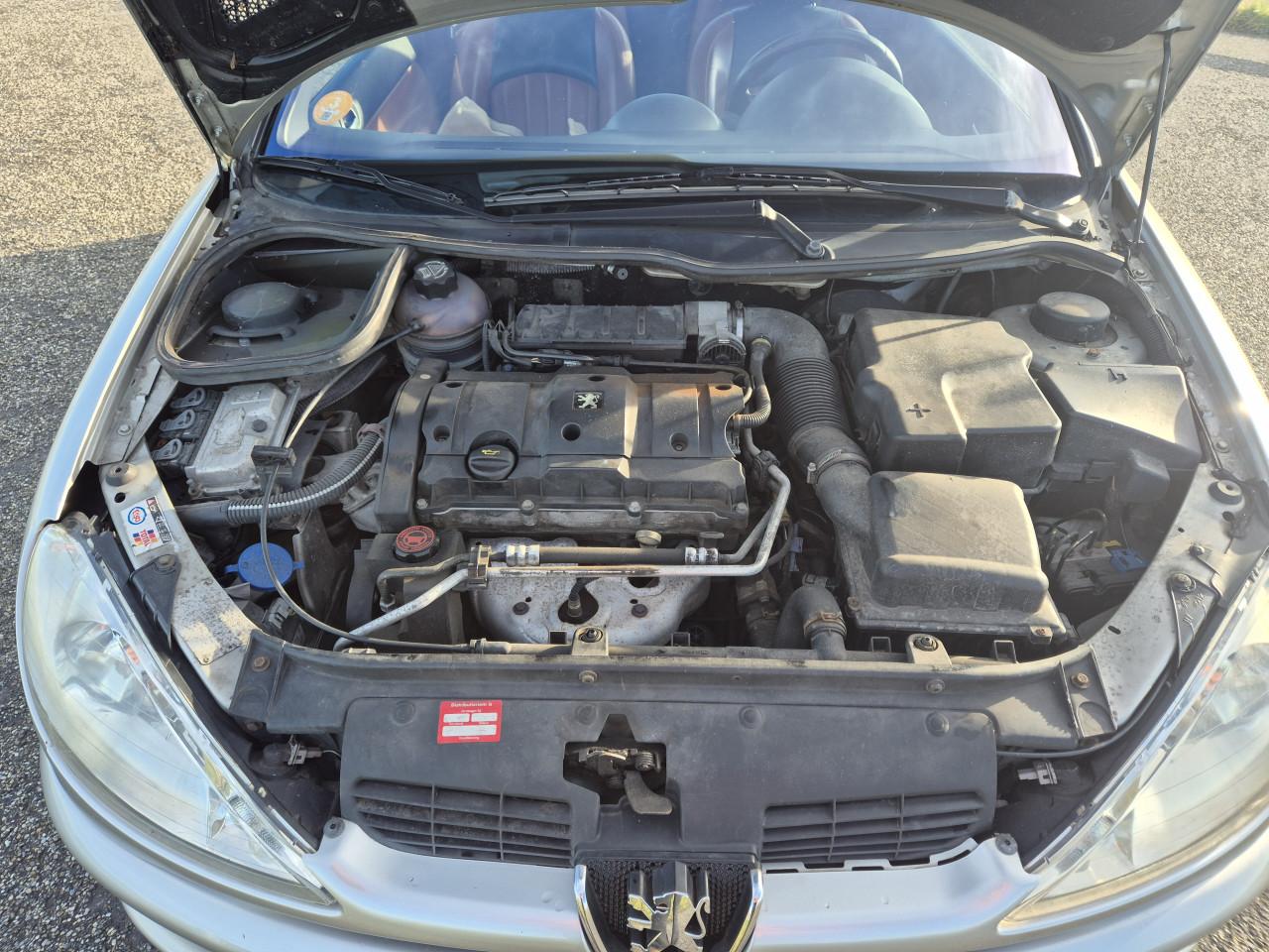Peugeot 206 CC 1.6-16V Cabrio
