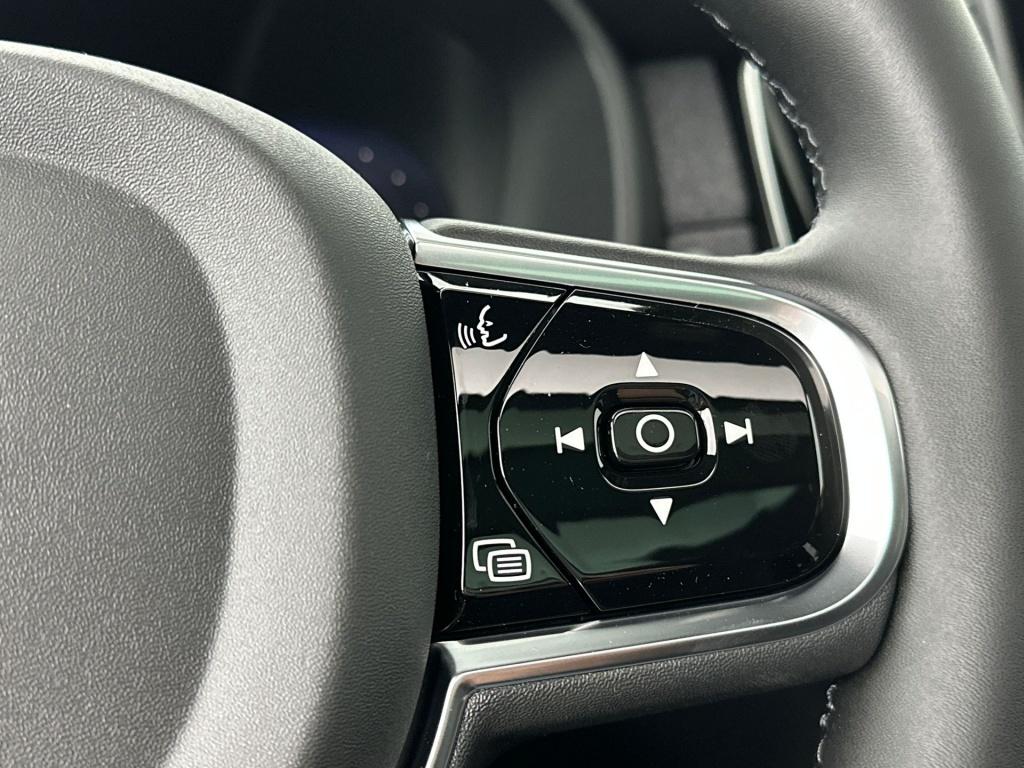 Volvo XC90 t8 awd gt ultra dark executive edition