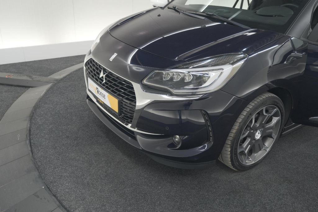 Ds Ds 3 puretech 110 so chic | camera | navigatie | parkeersensoren | clima