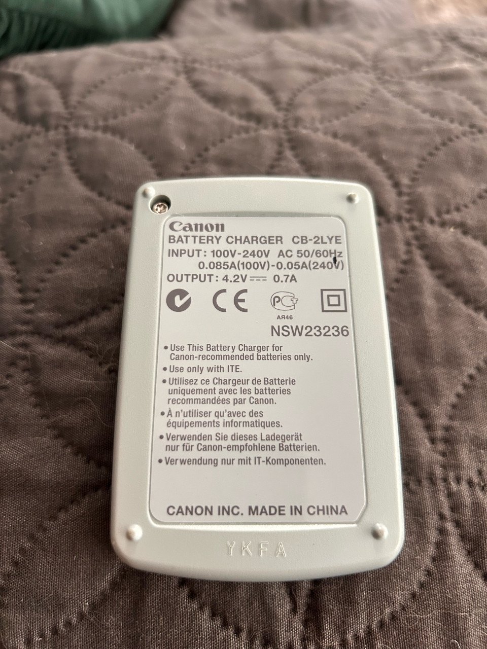 Te koop Canon oplader