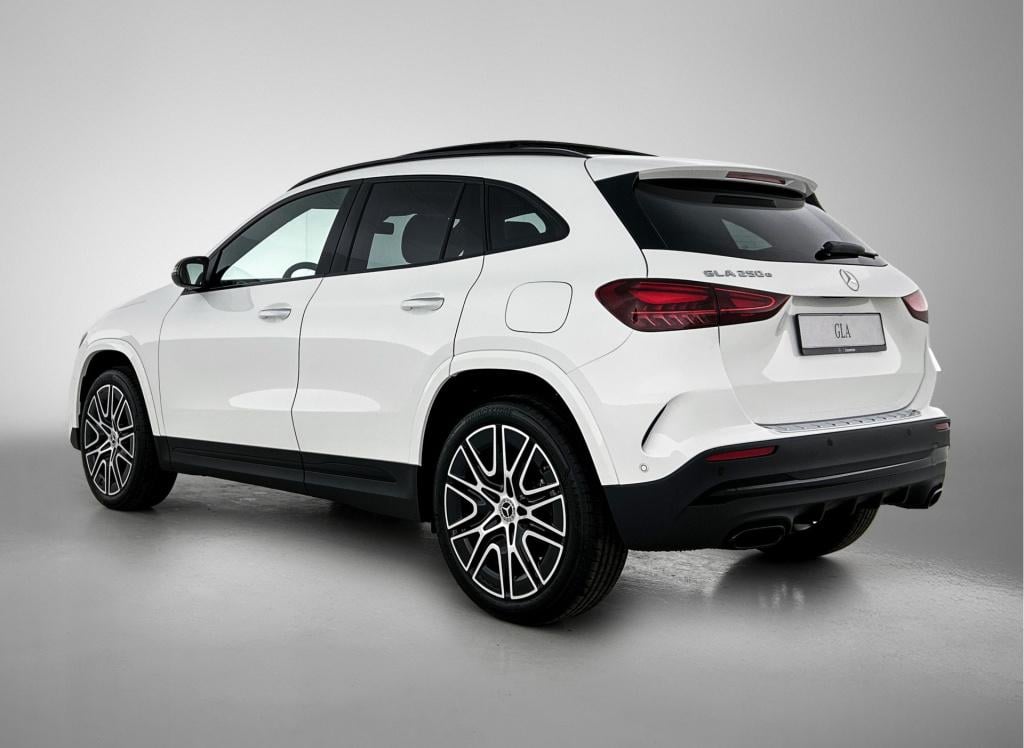 Mercedes-Benz Gla-klasse 250 e 140 year edition | amg line plus pakket | do