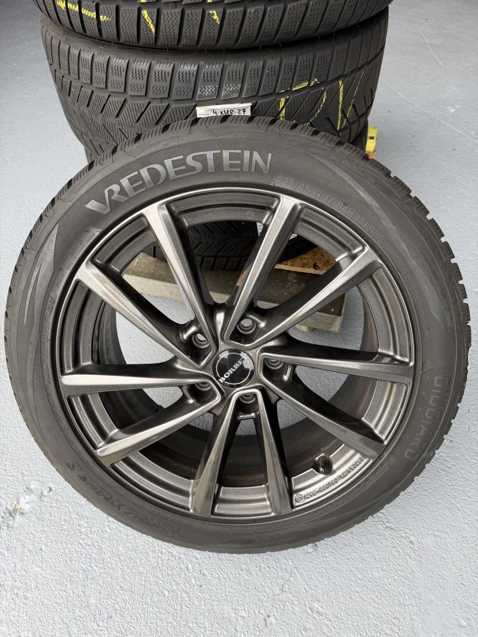 Complete 17 inch Borbet winterset – Vredestein – 225/45 R17 – Audi/VAG
