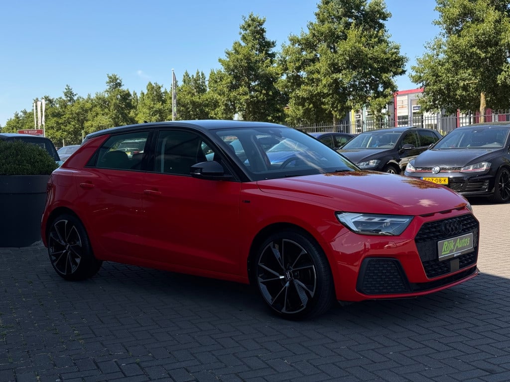 Audi A1 Sportback 30 tfsi * led * stoelverwarming * pdc * virtual cockpit
