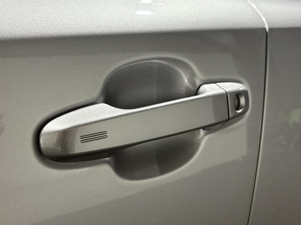 Toyota C-hr 2.0 hybrid gr-sport