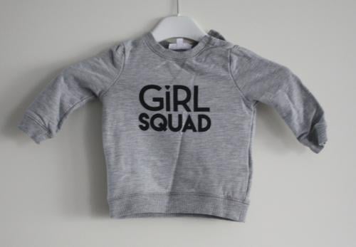 Grijze trui met tekst  maat 74