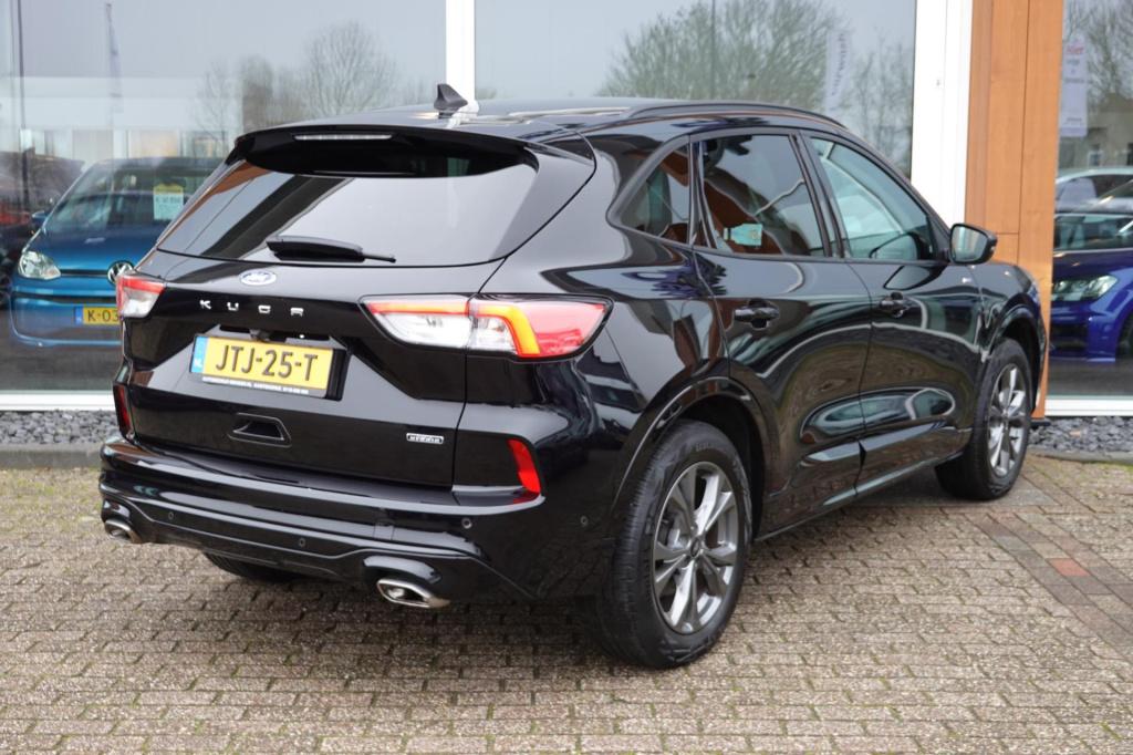 Ford Kuga 2.5 phev st-line x