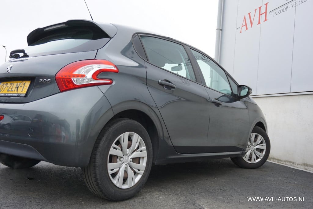 Peugeot 208 1.2 vti active