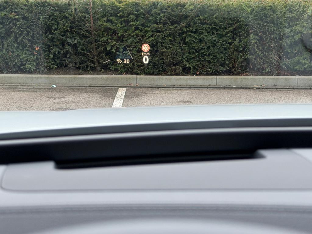 Volkswagen Passat variant 1.5 ehybrid business | dode hoek | camera | trekh