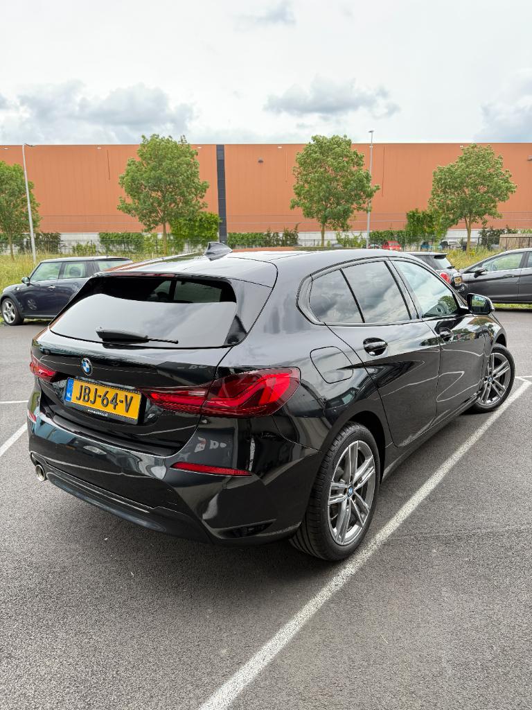 BMW 1 Serie 118i high executive - automaat