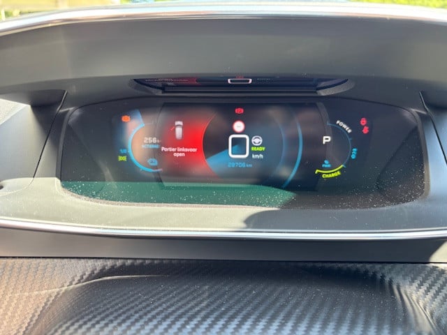Peugeot 208 gt pack ev 50kwh 136pk/12%bytelling+btw | 3-fase navigatie | cr