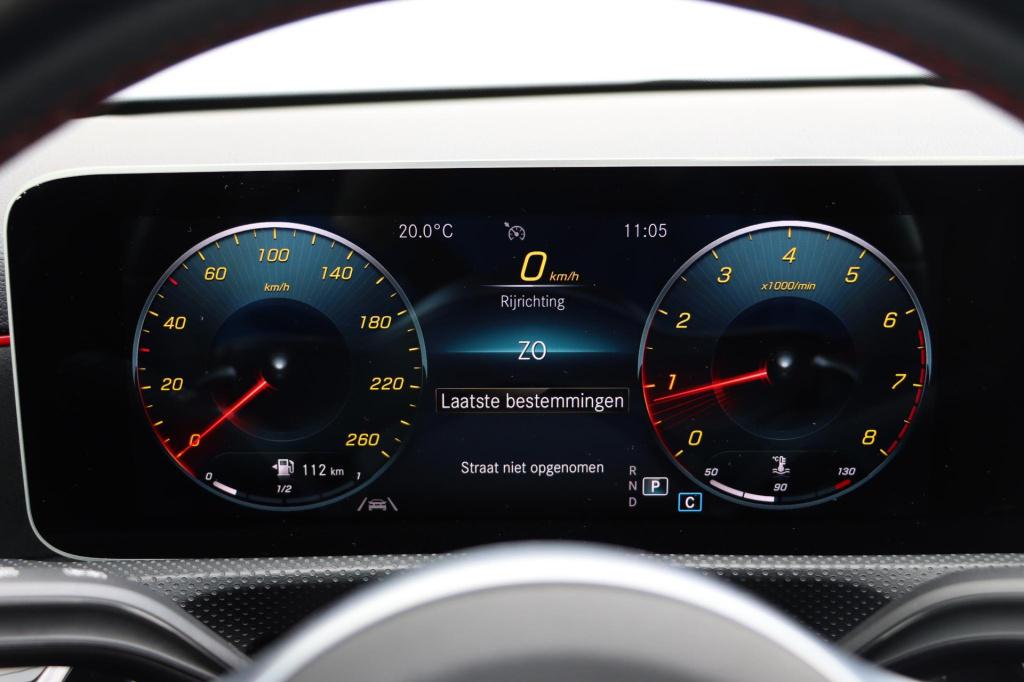 Mercedes-Benz A-Klasse 180 business solution amg 136pk automaat