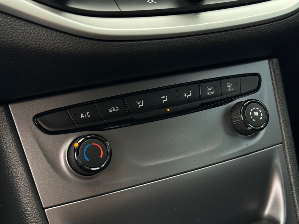 Opel Astra 1.0 105pk * carplay * parkeersenoren