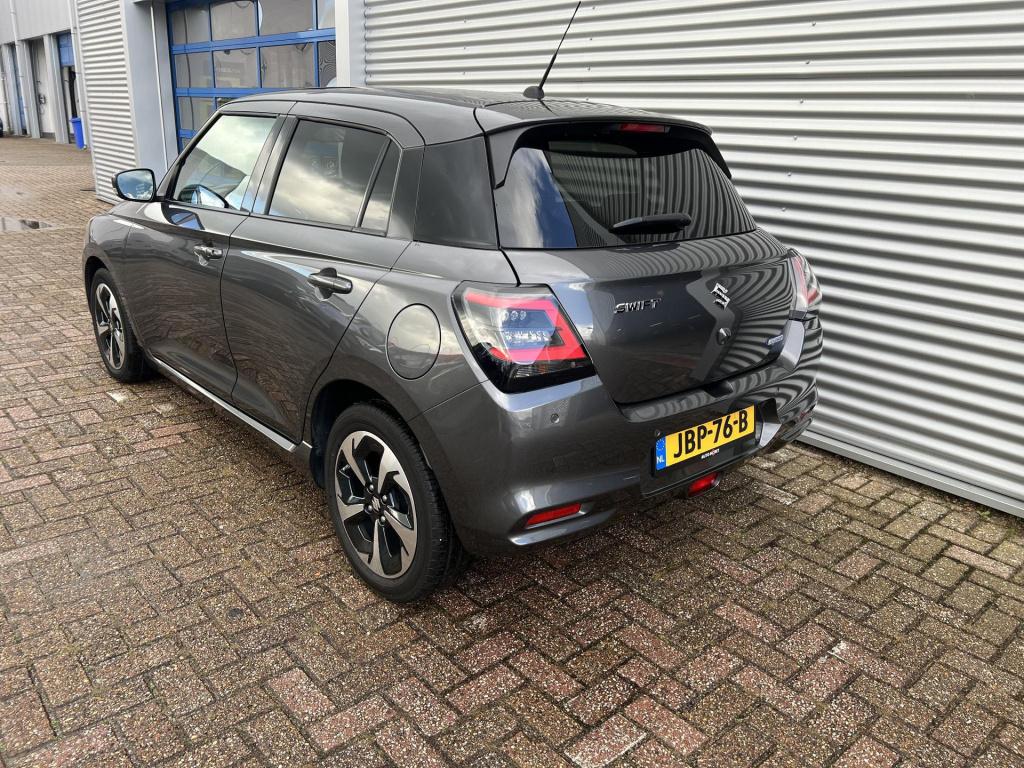 Suzuki Swift 1.2 style smart hybrid