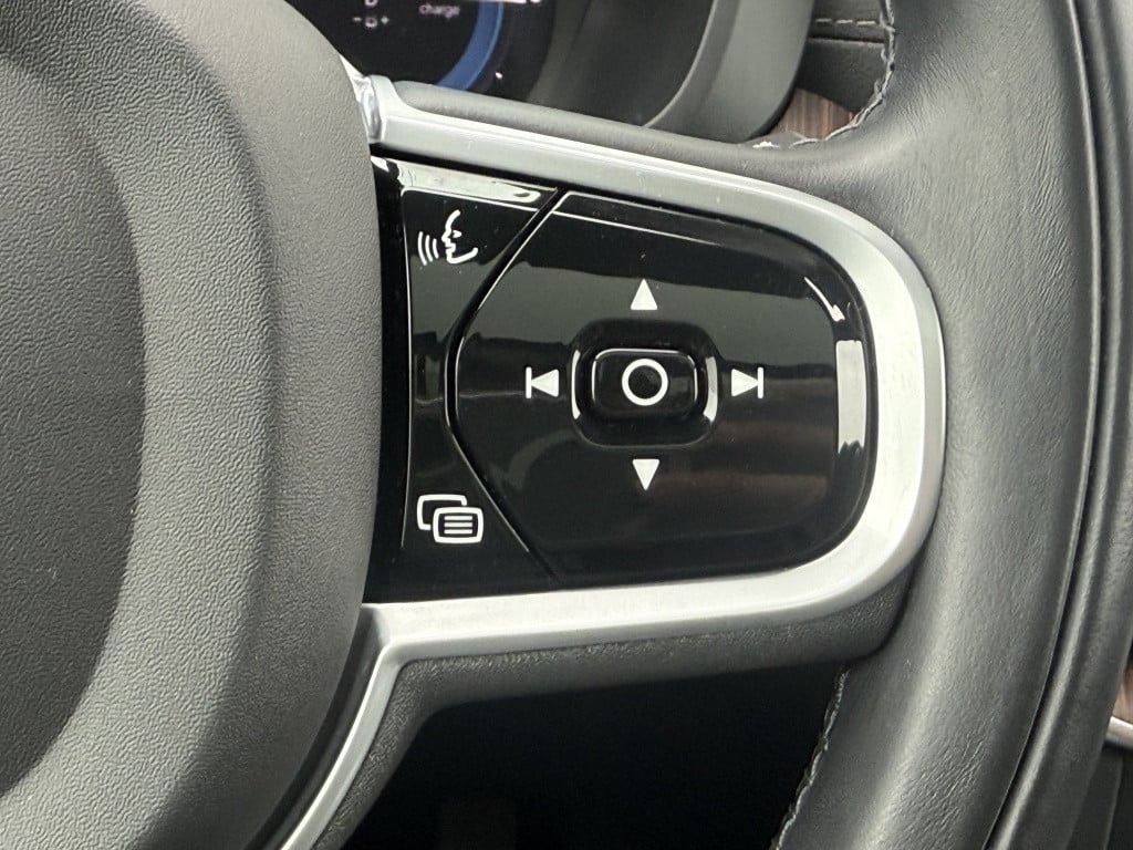Volvo XC60 t8 455pk recharge inscription| full options !!